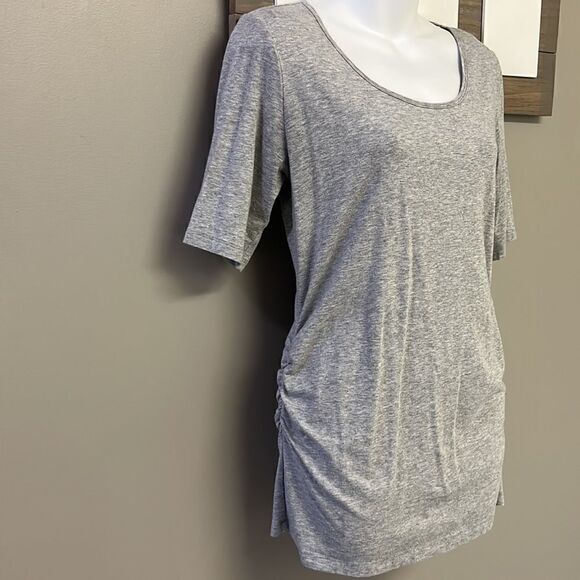 All Worthy by Hunter McGrady Heather Gray Short Sleeve Rouged T- Shirt- Small - Picture 3 of 11